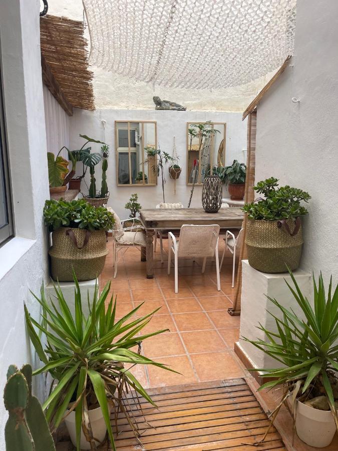 El Patio Secreto Apartment Аликанте Екстериор снимка
